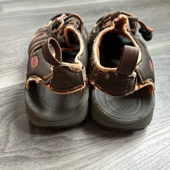 KEEN Newport H2 Women’s Closed Toe Sport Sandals Size 9.5 - Picture 5 of 7